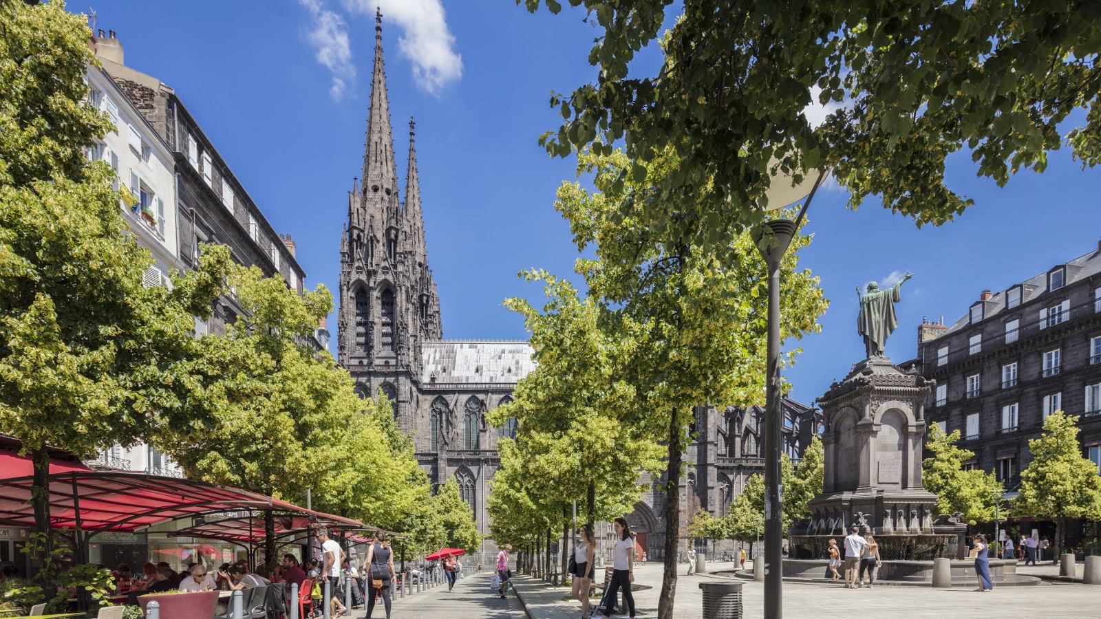 Clermont-Ferrand place de la victoire